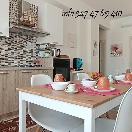 B & B Civico 6 Rooms Salerno Kültér fotó