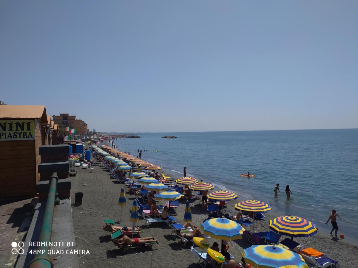 B & B Civico 6 Rooms Salerno Kültér fotó