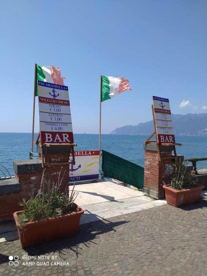 B & B Civico 6 Rooms Salerno Kültér fotó